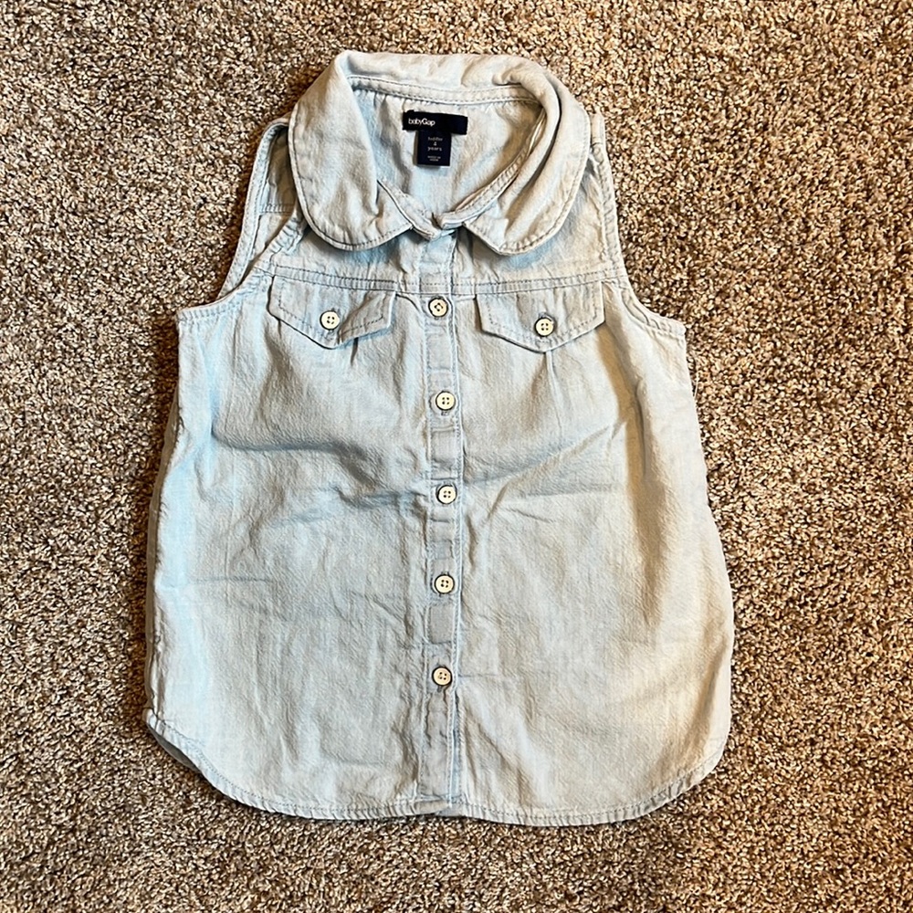 Gap shirt - Picture 1 of 3